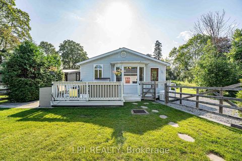 Photo 9 at 357 Lake Drive N, Historic Lakeshore Communities, Georgina