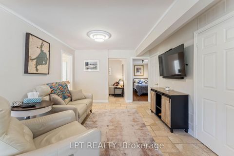 Photo 14 at 357 Lake Drive N, Historic Lakeshore Communities, Georgina
