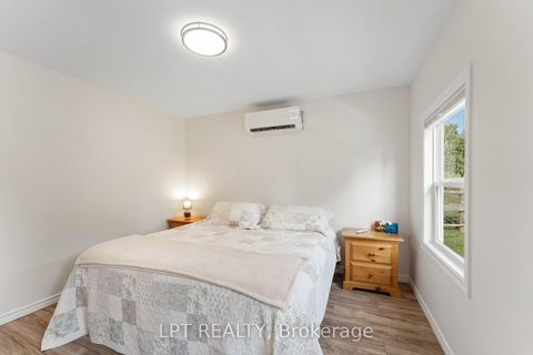 Photo 38 at 357 Lake Drive N, Historic Lakeshore Communities, Georgina