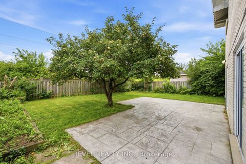 Photo 31 at 17 Amberjack Boulevard, Woburn, Toronto