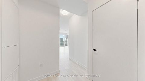 Photo 29 at 3113 - 127 Broadway Avenue, Mount Pleasant West, Toronto