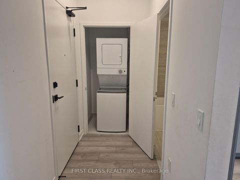 Photo 2 at 403 - 474 Caldari Road, Concord, Vaughan