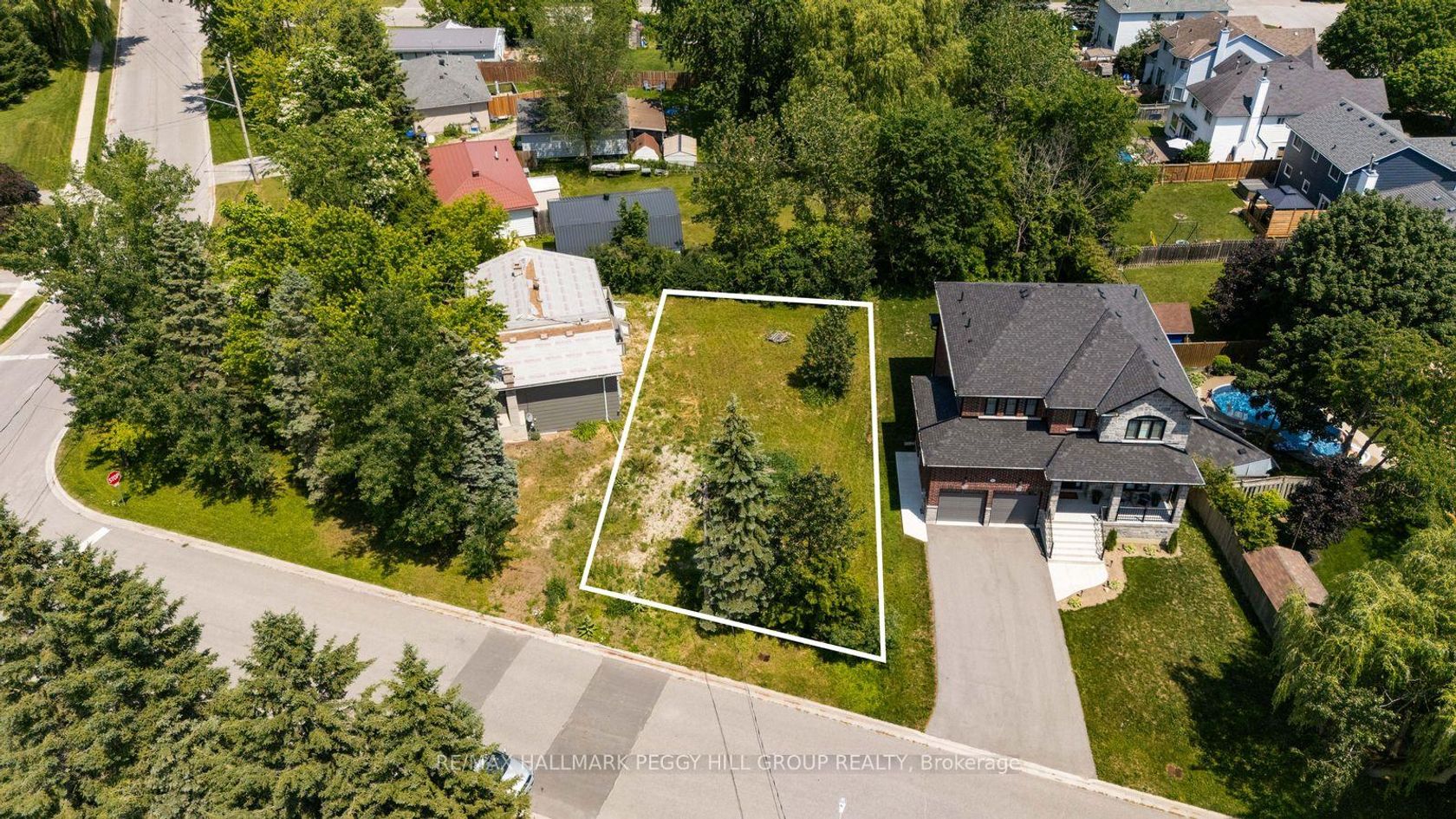 1953 St Paul Road, Alcona, Innisfil photo number 2