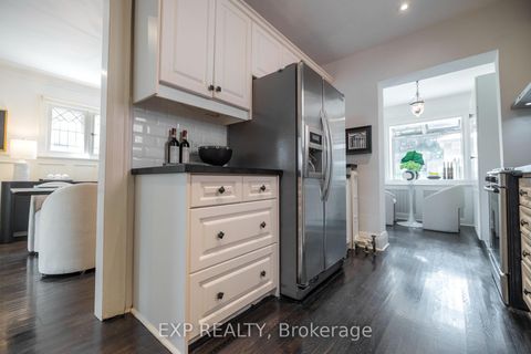 Photo 6 at 86 Willowbank Boulevard, Lawrence Park South, Toronto