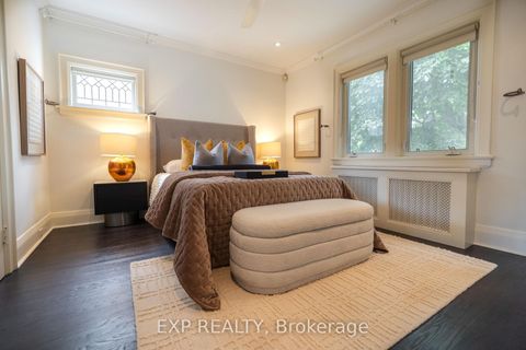 Photo 10 at 86 Willowbank Boulevard, Lawrence Park South, Toronto
