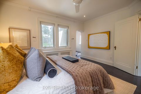 Photo 11 at 86 Willowbank Boulevard, Lawrence Park South, Toronto