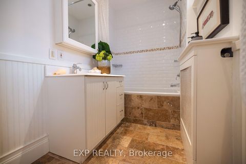 Photo 14 at 86 Willowbank Boulevard, Lawrence Park South, Toronto