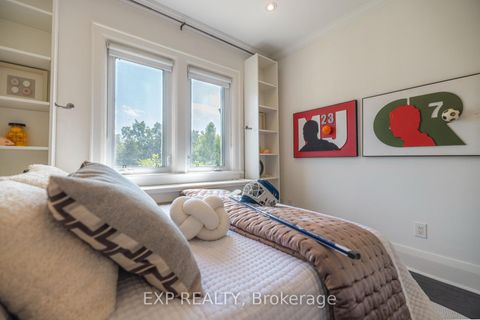 Photo 15 at 86 Willowbank Boulevard, Lawrence Park South, Toronto