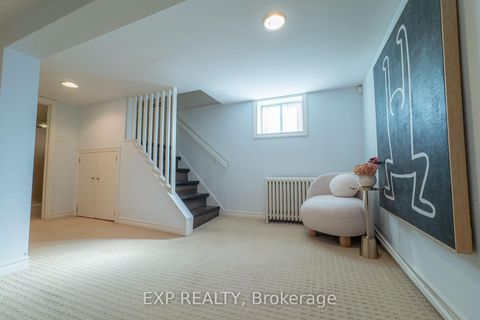 Photo 17 at 86 Willowbank Boulevard, Lawrence Park South, Toronto