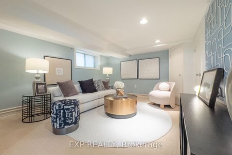 Photo 18 at 86 Willowbank Boulevard, Lawrence Park South, Toronto