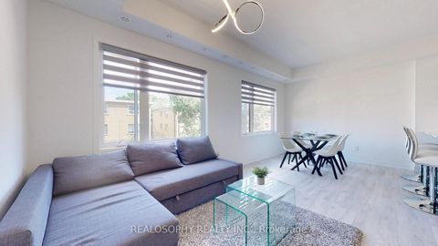 Photo 8 at 8 - 10 Marquette Avenue, Lawrence, Toronto