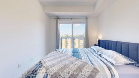 Photo 28 at 8 - 10 Marquette Avenue, Lawrence, Toronto
