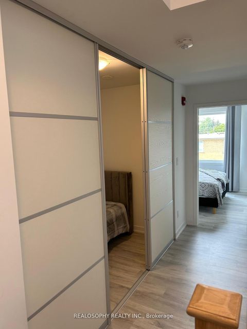 Photo 36 at 8 - 10 Marquette Avenue, Lawrence, Toronto