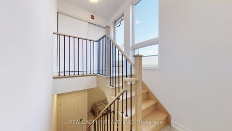 Photo 40 at 8 - 10 Marquette Avenue, Lawrence, Toronto