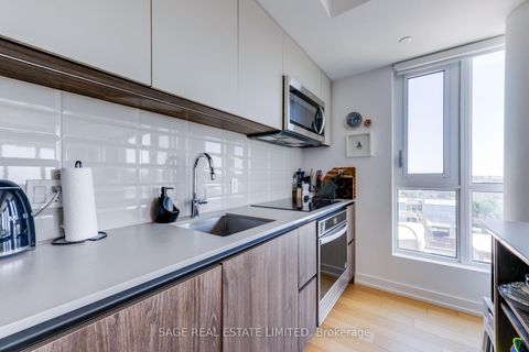 Photo 11 at 734 - 150 Logan Avenue, South Riverdale, Toronto