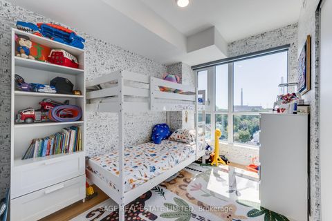 Photo 15 at 734 - 150 Logan Avenue, South Riverdale, Toronto