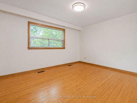 Photo 7 at 522 Cummer Avenue, Steeles, Toronto