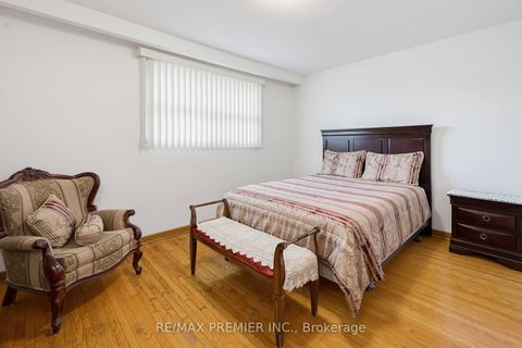 Photo 11 at 27 Whitfield Avenue, Humber Summit, Toronto