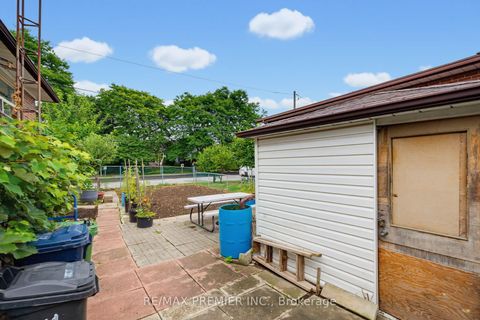 Photo 20 at 27 Whitfield Avenue, Humber Summit, Toronto