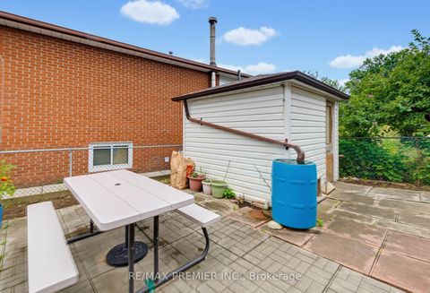 Photo 22 at 27 Whitfield Avenue, Humber Summit, Toronto