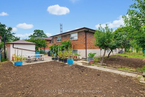Photo 26 at 27 Whitfield Avenue, Humber Summit, Toronto