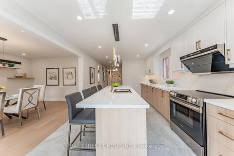 Photo 11 at 146 Cabinet Crescent, West Woodbridge, Vaughan