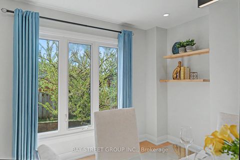 Photo 17 at 146 Cabinet Crescent, West Woodbridge, Vaughan