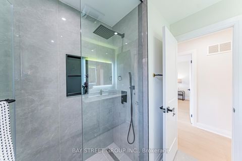 Photo 33 at 146 Cabinet Crescent, West Woodbridge, Vaughan