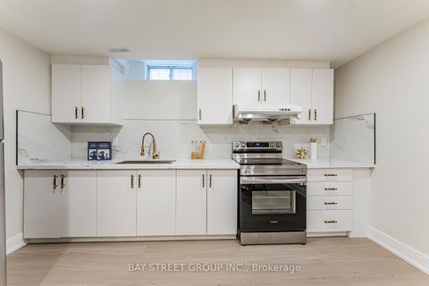 Photo 40 at 146 Cabinet Crescent, West Woodbridge, Vaughan
