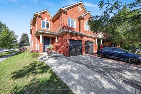 Photo 1 at 74 Snedden Avenue, Bayview Wellington, Aurora