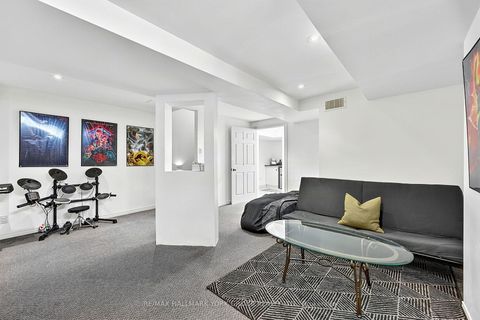 Photo 27 at 74 Snedden Avenue, Bayview Wellington, Aurora