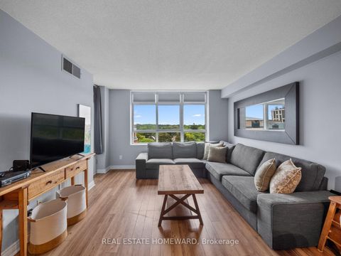 Photo 9 at 815 - 1091 Kingston Road, Cliffside, Toronto