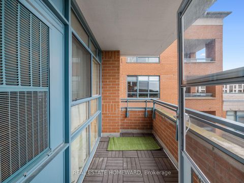 Photo 10 at 815 - 1091 Kingston Road, Cliffside, Toronto