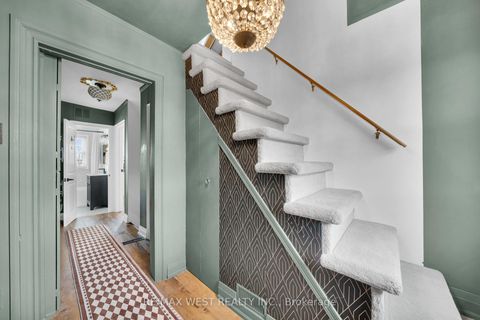 Photo 3 at 259 Sixth Street, New Toronto, Toronto