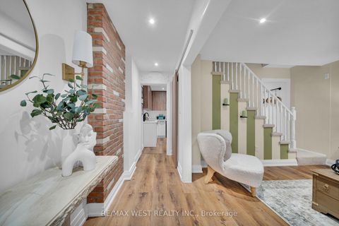 Photo 4 at 259 Sixth Street, New Toronto, Toronto