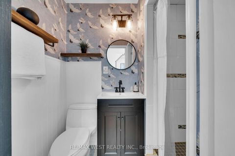 Photo 14 at 259 Sixth Street, New Toronto, Toronto