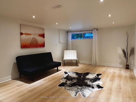 Photo 16 at 154 Sedgemount Drive, Woburn, Toronto