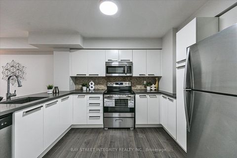 Photo 4 at 602 - 11 St Joseph Street, Bay Street Corridor, Toronto