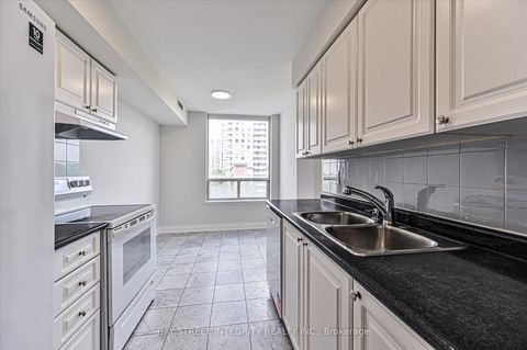 Photo 12 at 602 - 18 Hillcrest Avenue, Willowdale East, Toronto