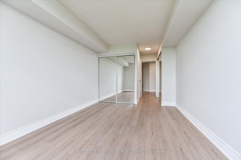 Photo 14 at 602 - 18 Hillcrest Avenue, Willowdale East, Toronto