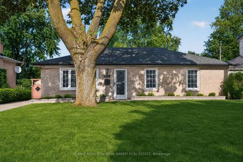 Photo 0 at 601 Conacher Drive, Newtonbrook East, Toronto