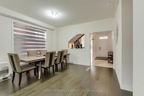 Photo 4 at 1429 Davis Loop, Lefroy, Innisfil