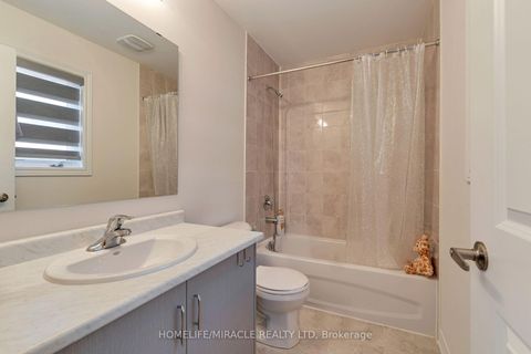 Photo 22 at 1429 Davis Loop, Lefroy, Innisfil