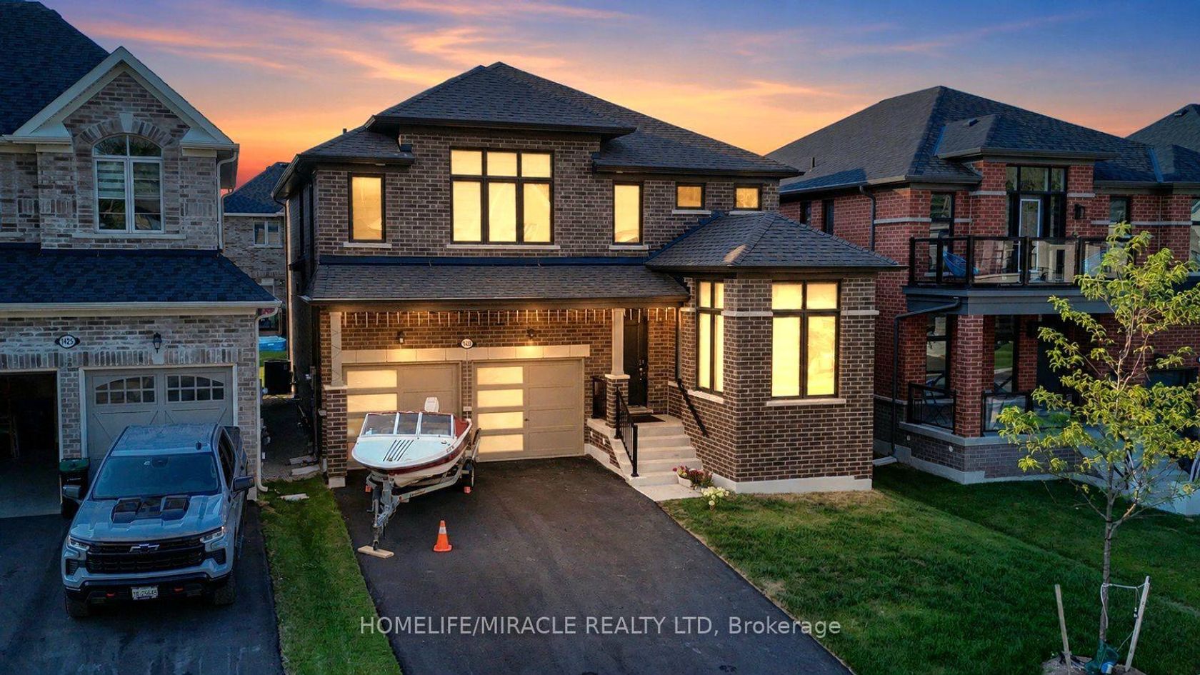 1429 Davis Loop, Lefroy, Innisfil photo 2