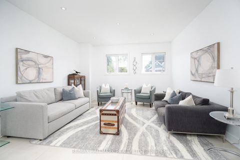 Photo 3 at 82 Woodbine Avenue, The Beaches, Toronto