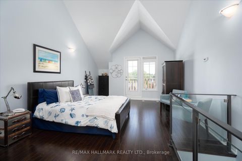 Photo 22 at 82 Woodbine Avenue, The Beaches, Toronto