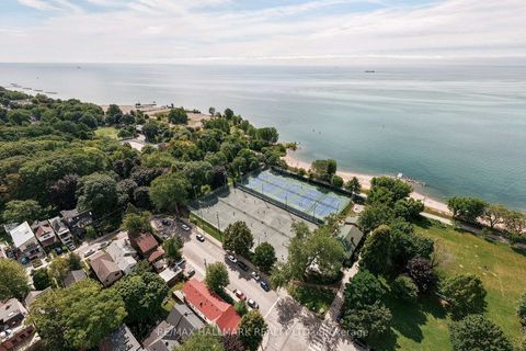 Photo 34 at 82 Woodbine Avenue, The Beaches, Toronto