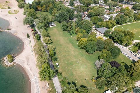 Photo 36 at 82 Woodbine Avenue, The Beaches, Toronto