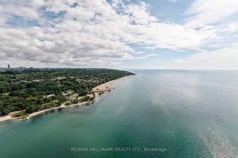 Photo 40 at 82 Woodbine Avenue, The Beaches, Toronto