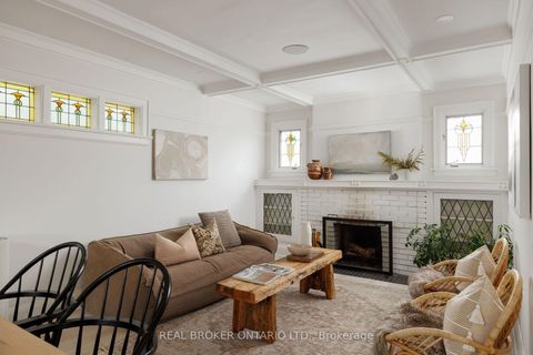 Photo 11 at 39 Beechwood Drive, Broadview North, Toronto